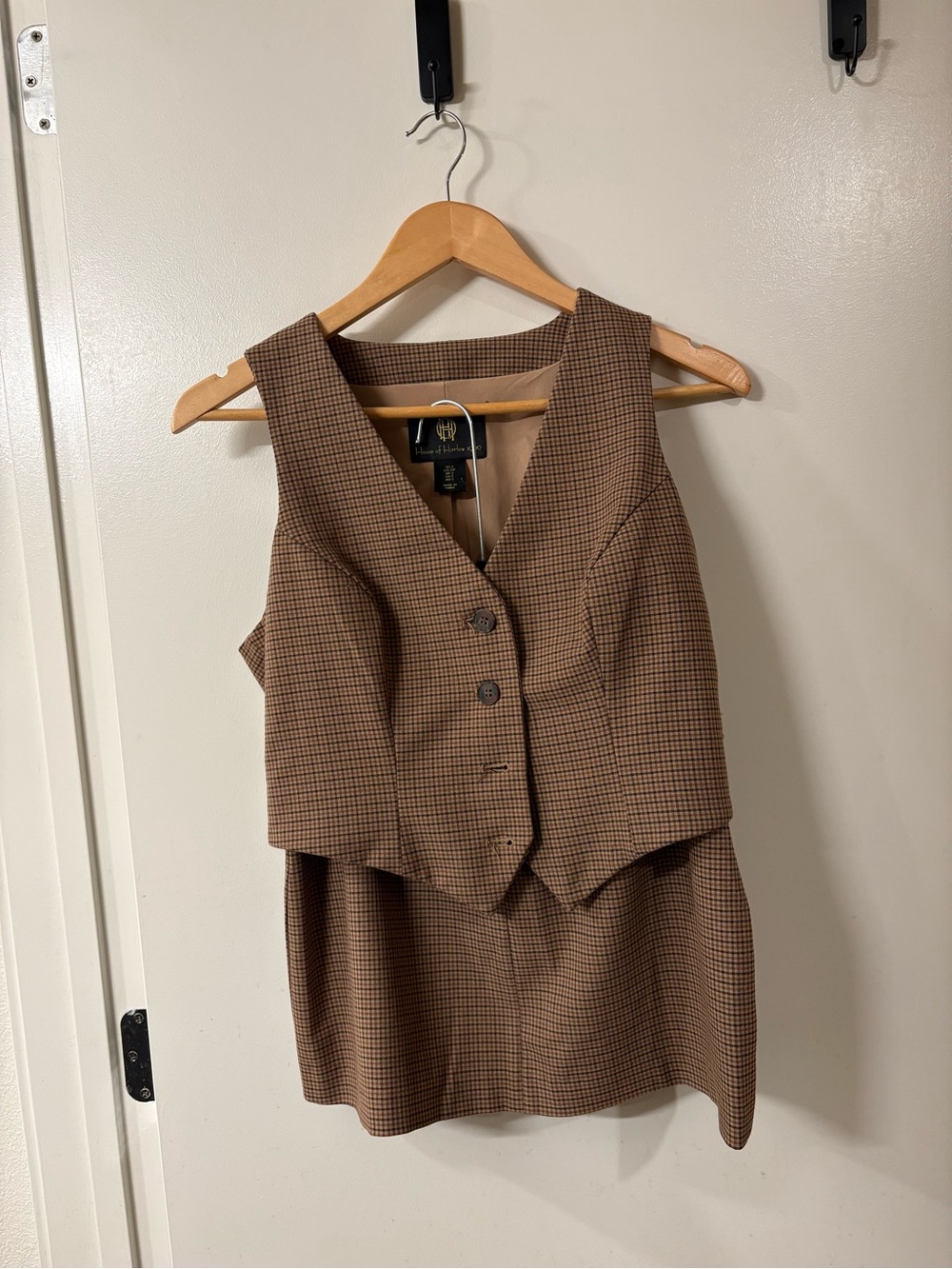 House of Harlow 1960 Tan and Brown Houndstooth Jacket